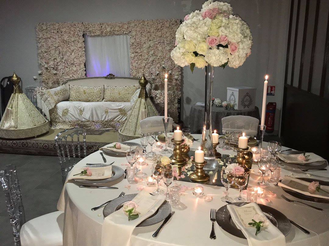 Salle de réception d'un mariage