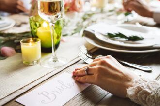 Mariage et gastronomie : pourquoi choisir la pastilla au poulet parfumée ?