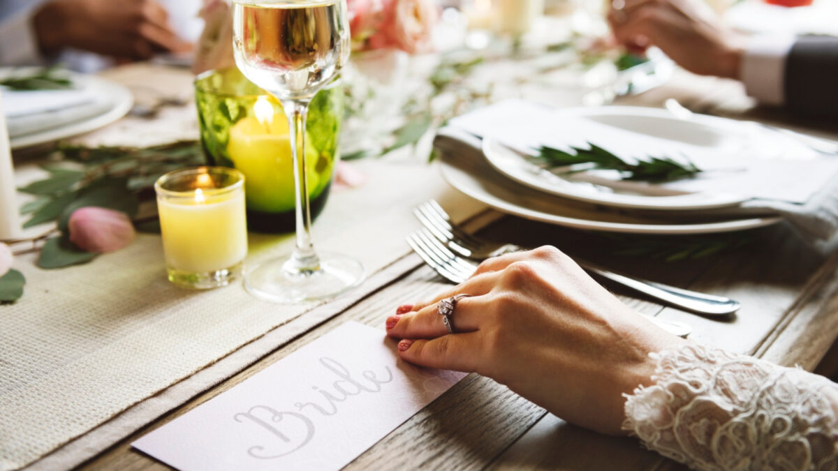 Mariage et gastronomie : pourquoi choisir la pastilla au poulet parfumée ?